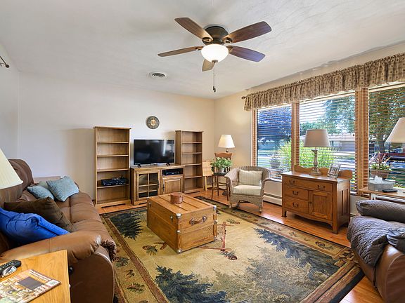 5th image of 1820 Lincoln Ave