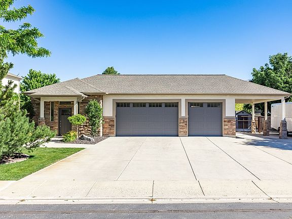 2nd image of 1476 W Elk View Cir