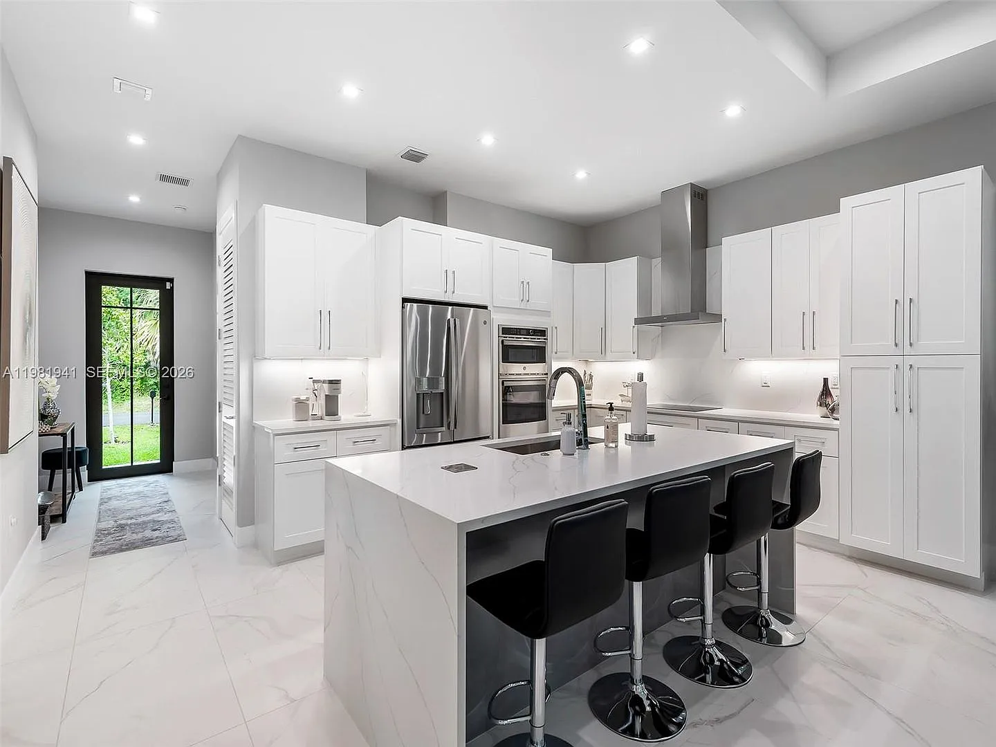1484 SW 32nd Street 0, Fort Lauderdale, FL 33315 — Photo 2