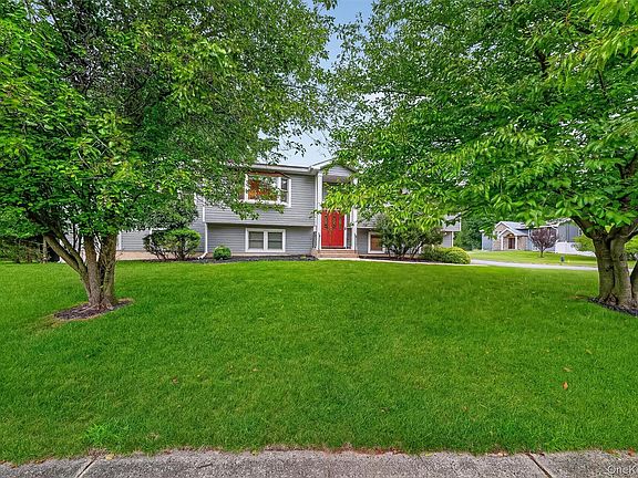 2nd image of 234 Betsy Ross Dr