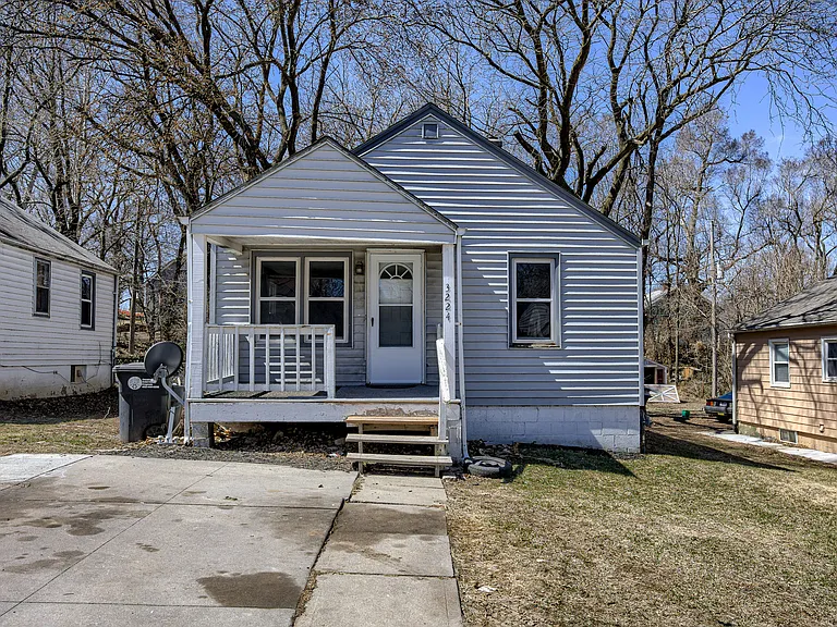 3224 N 40th St — Photo 24