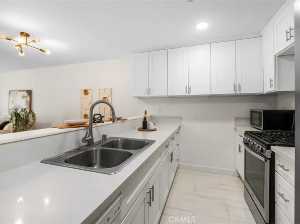 324 Tangelo, Irvine, CA 92618