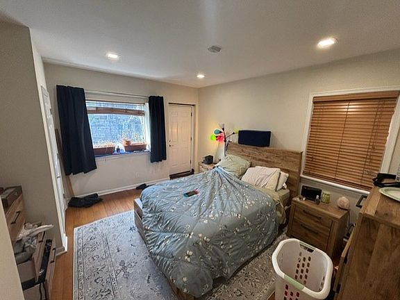 5th image of 144 N 21st St #1