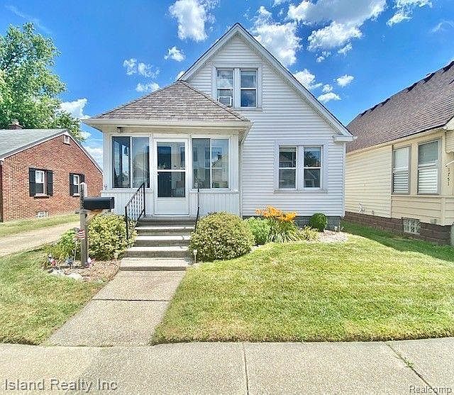 1743 Lindbergh St, Wyandotte, MI 48192 Zillow