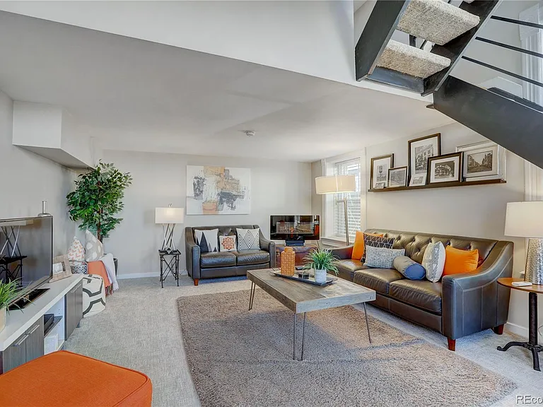 2193 Arapahoe St #11 — Photo 31