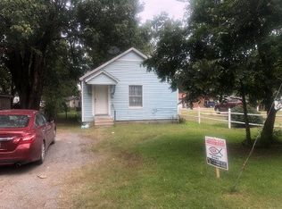 604 W 4th St, Stuttgart, AR 72160