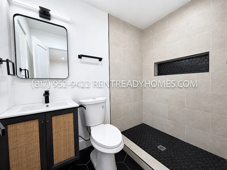 1510 W Jefferson Blvd #103 — Photo 9