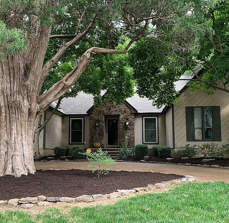 1st image of 2070 Rolling Valley Dr