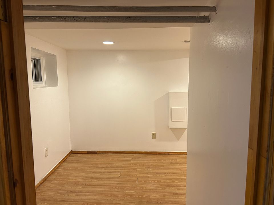 1st image of 115-33 200th St #1