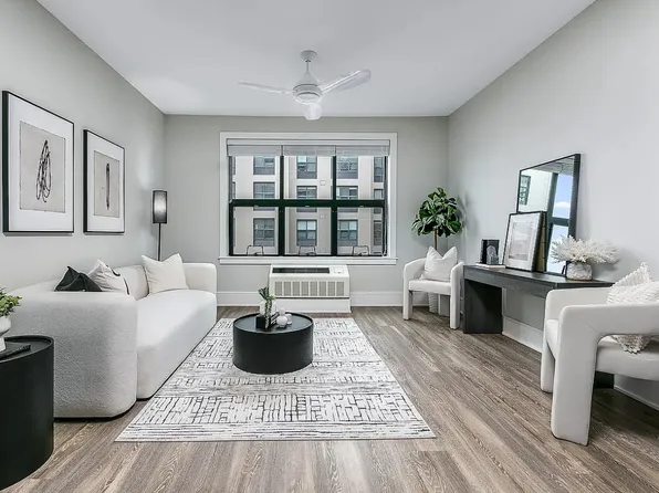 30 Oakland Avenue image 11 of 24