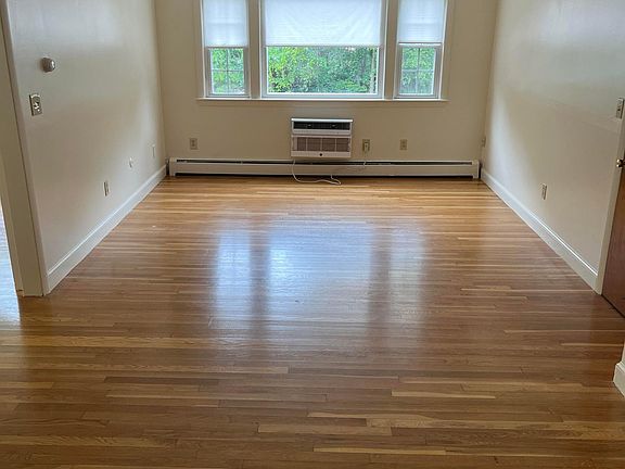 2nd image of 21 Sherwood Dr APT 6
