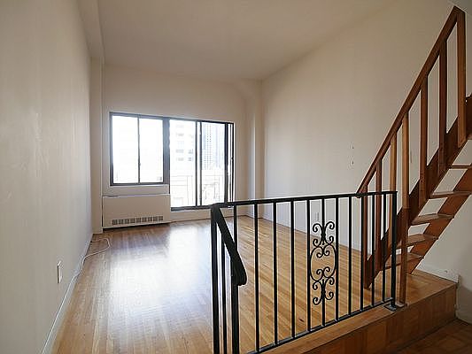 1st image of 315 E 85th St APT 6a