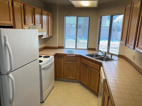 4145_autumn_heights_unit_c_b_06022021