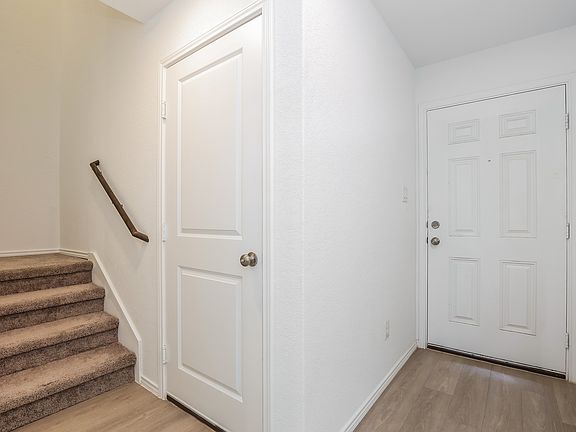 3rd image of 4274 Thalweg Way