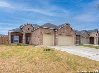 3554 Hurricane Trl, New Braunfels, TX 78130