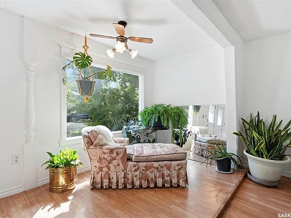 4th image of 611 J AVENUE S