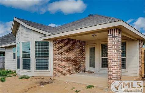 3rd image of 409 Foxcraft Dr