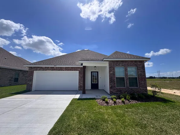1805 French Quarter Dr, Lake Charles, LA 70611