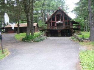 11 Kircher Rd, Saratoga Springs, NY 12866