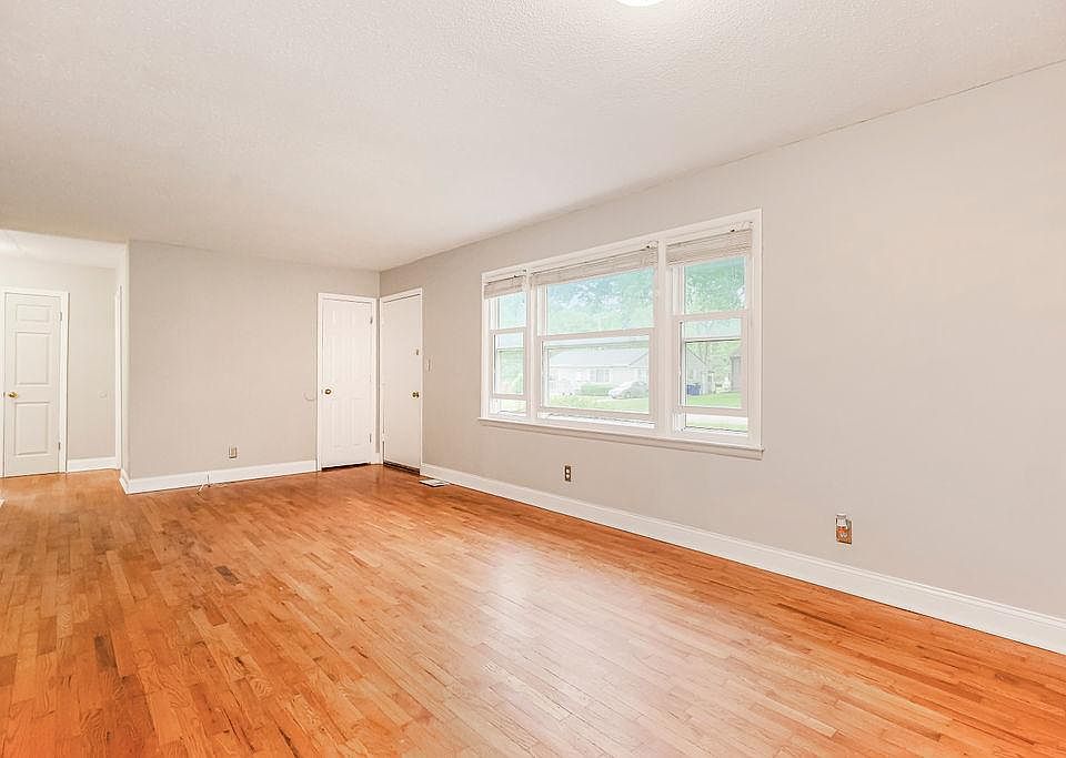 1st image of 8801 Craig Dr
