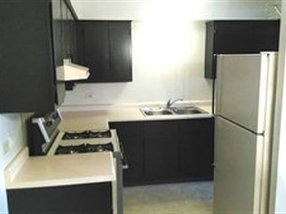 5th image of 4823 W 109th St APT 304