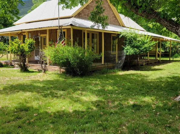 14250 Main St, French Gulch, CA 96033