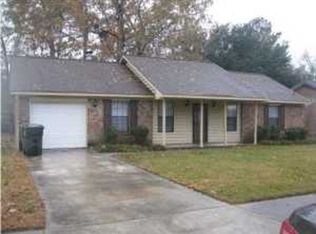 419 Carolina Cir, Ladson, SC 29456