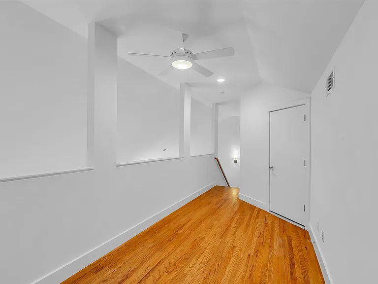 4509 Eigel St #B — Photo 29