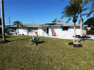 27606 Garrett St, Bonita Springs, FL 34135