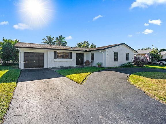 2nd image of 19515 Lenaire Dr