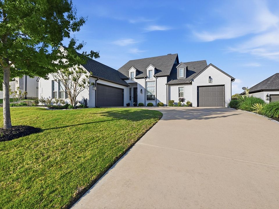 1st image of 3012 Nob Hill Dr