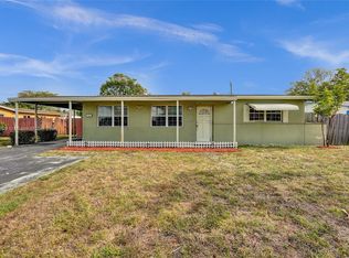 5481 NW 11th St, Lauderhill, FL 33313