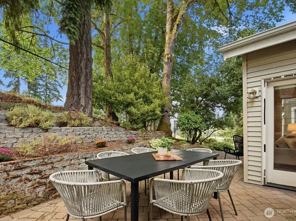 16015 67th Lane NE #1, Kenmore, WA 98028