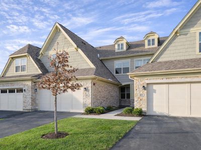 35 Woodland Trl, Lincolnshire, IL, 60069