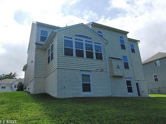 5th image of 8078 Tysons Oaks Ct