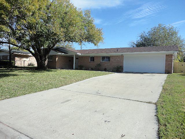 1st image of 2302 McPherson Dr