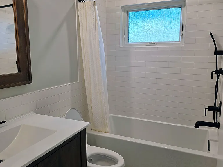 3505 N Jefferson St — Photo 16