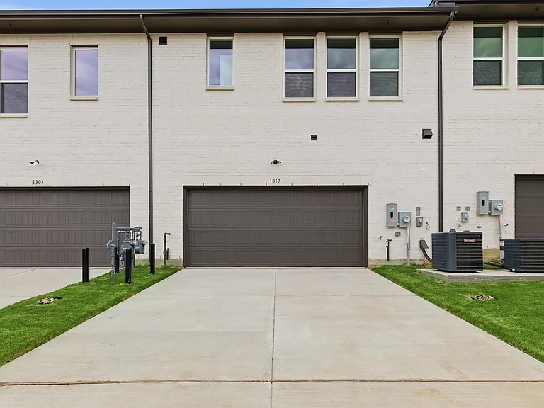 1317 Rooted Rd — Photo 24