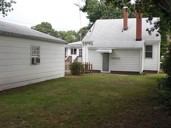226 Wythe Pkwy Back Yard