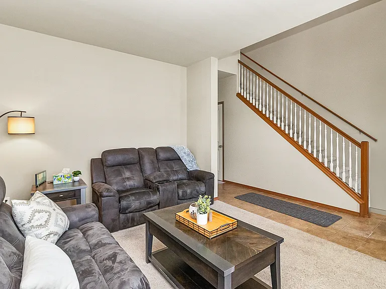 8413 7th Pl SE #A — Photo 2