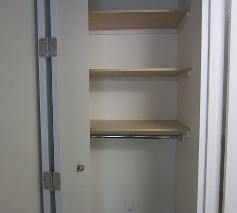 5th image of 304 E 20th St APT Lld
