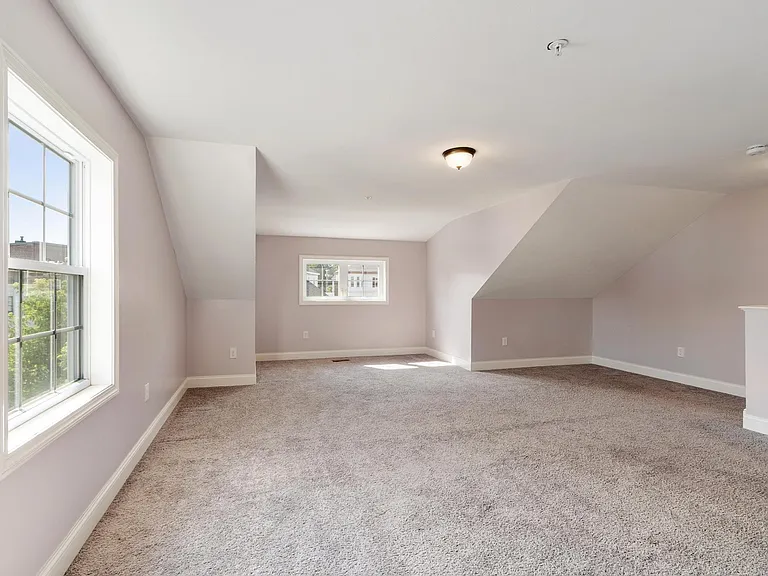 7 Butler Ave #5 — Photo 27