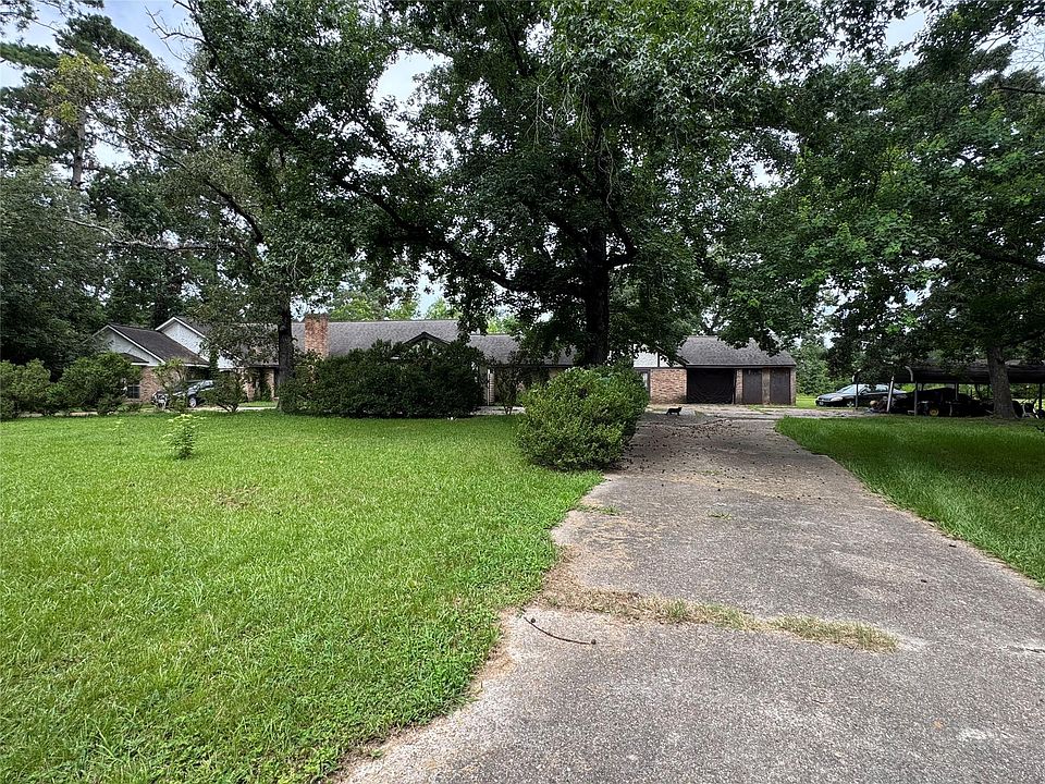 2nd image of 33635 W Decker Dr