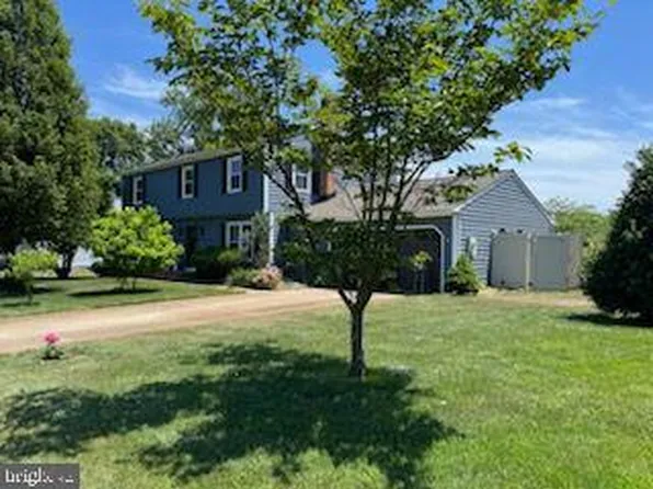 6 Drew Ct, Dover, DE 19901