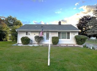 7203 S 37th Pl, Franklin, WI 53132