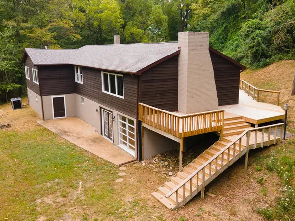 378 Contentment Rd, Makanda, IL 62958
