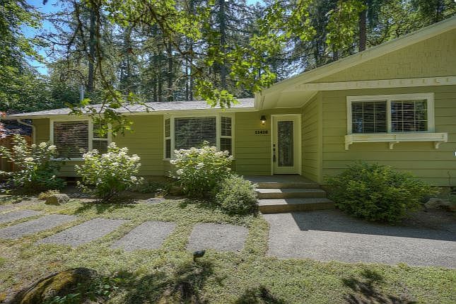 1st image of 11416 Gravelly Lake Dr SW
