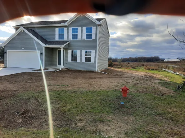1215 Liberty St, Muir, MI 48860