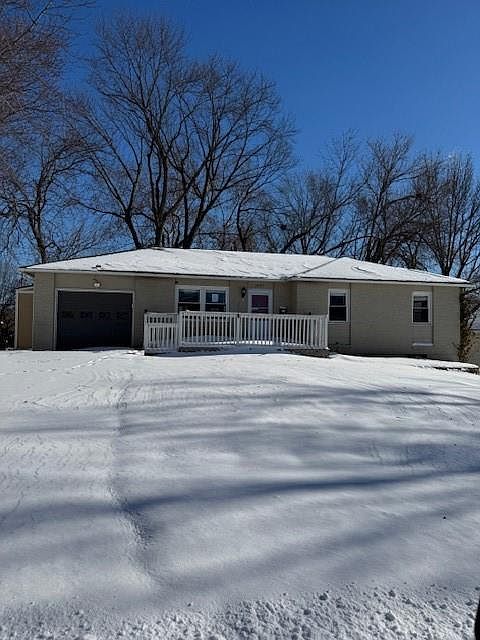 1st image of 3607 Randall Dr
