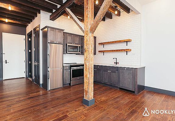 2nd image of 269 Melrose St #3E